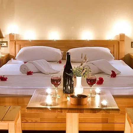 Doada Отель Датча